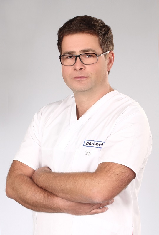 Read more about the article Lekarz stomatolog Stanisław Musiał uzyskał tytuł doktora nauk medycznych